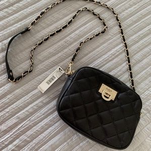 NWT DKNY Gansevoort Quilted Nappa Cross Body bag